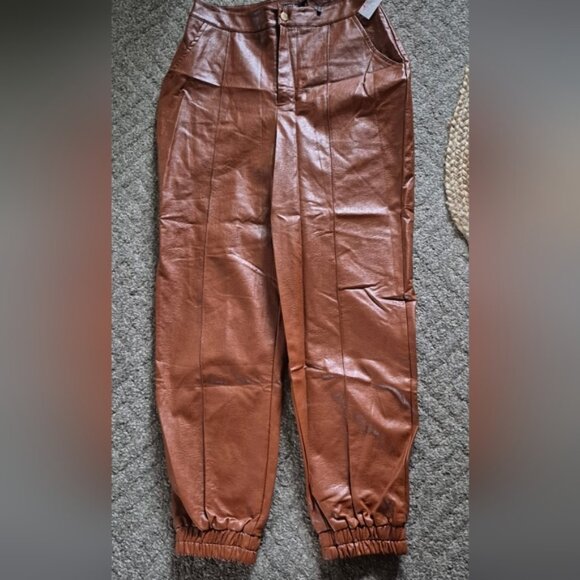 NASTY GAL Seans Like Heaven Faux Leather Joggers Sz.4 NWT - Picture 5 of 8